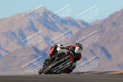 media/Dec-04-2022-CVMA (Sun) [[e38ca9e4fc]]/Race 12 500 Supersport-350 Supersport/